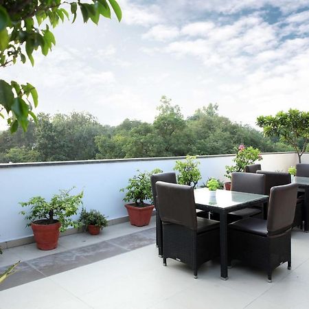Ahuja Residency Sunder Nagar Hotell New Delhi Exteriör bild