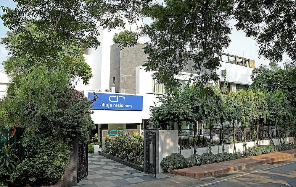 Ahuja Residency Sunder Nagar Hotell New Delhi Exteriör bild