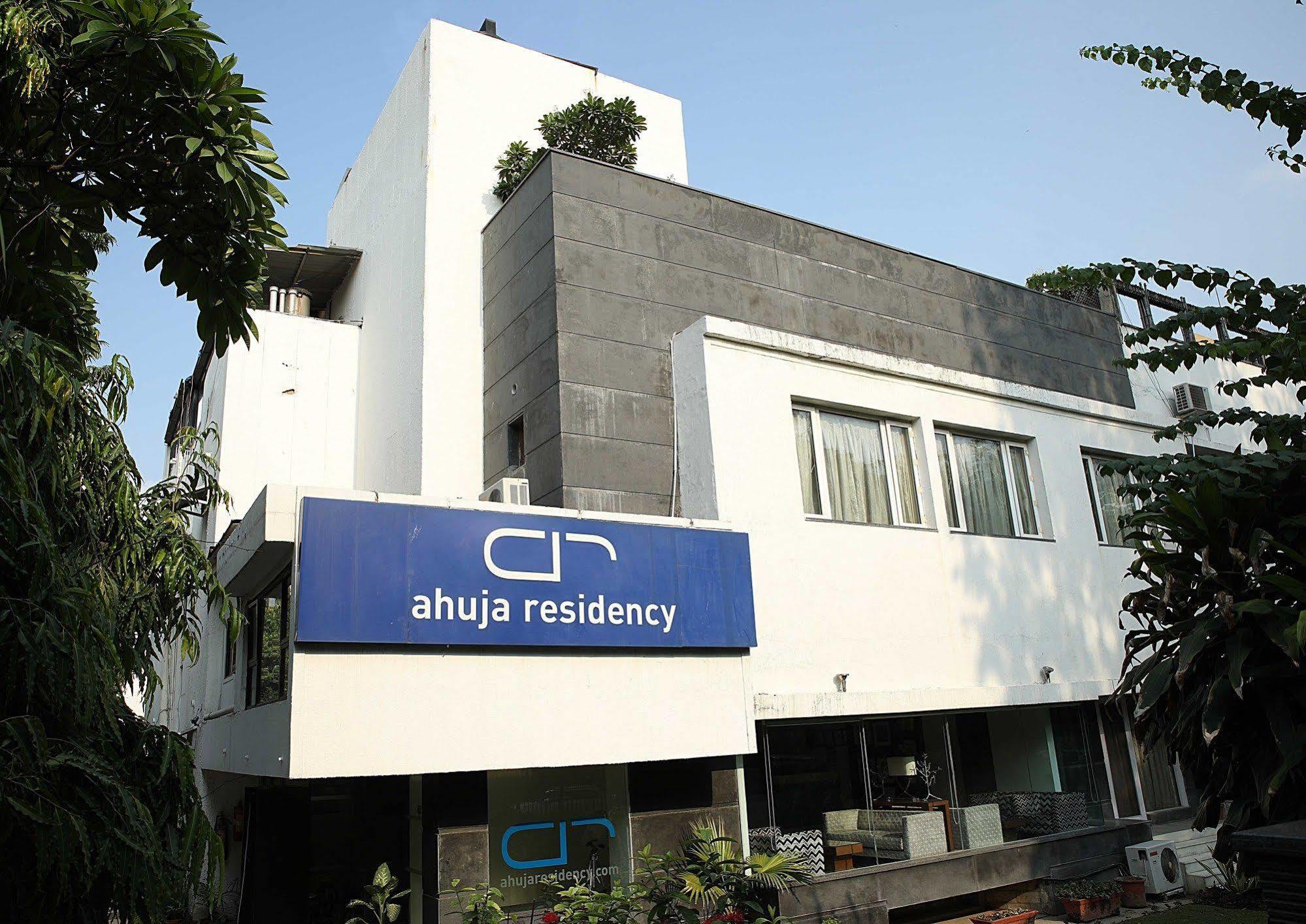 Ahuja Residency Sunder Nagar Hotell New Delhi Exteriör bild