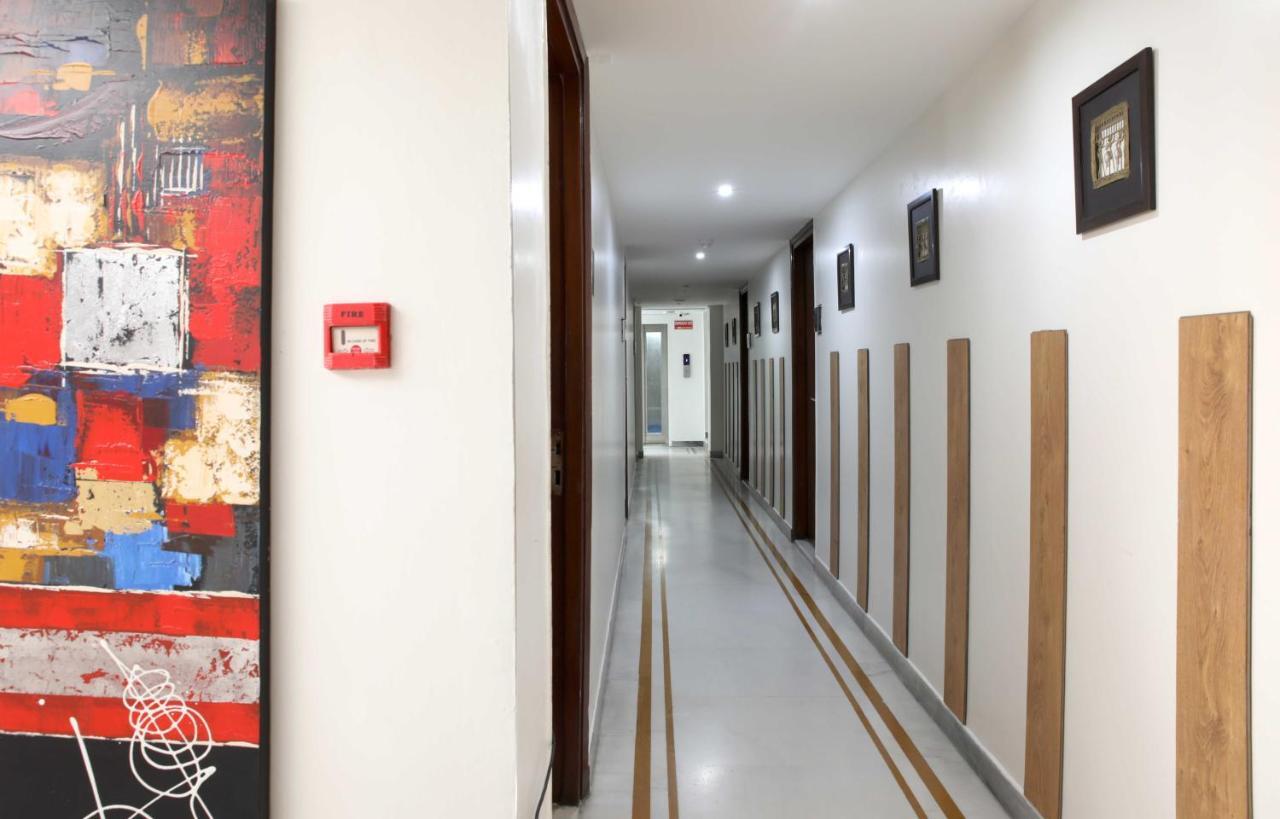 Ahuja Residency Sunder Nagar Hotell New Delhi Exteriör bild